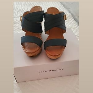 🔥 TOMMY HILLFIGER STACKS